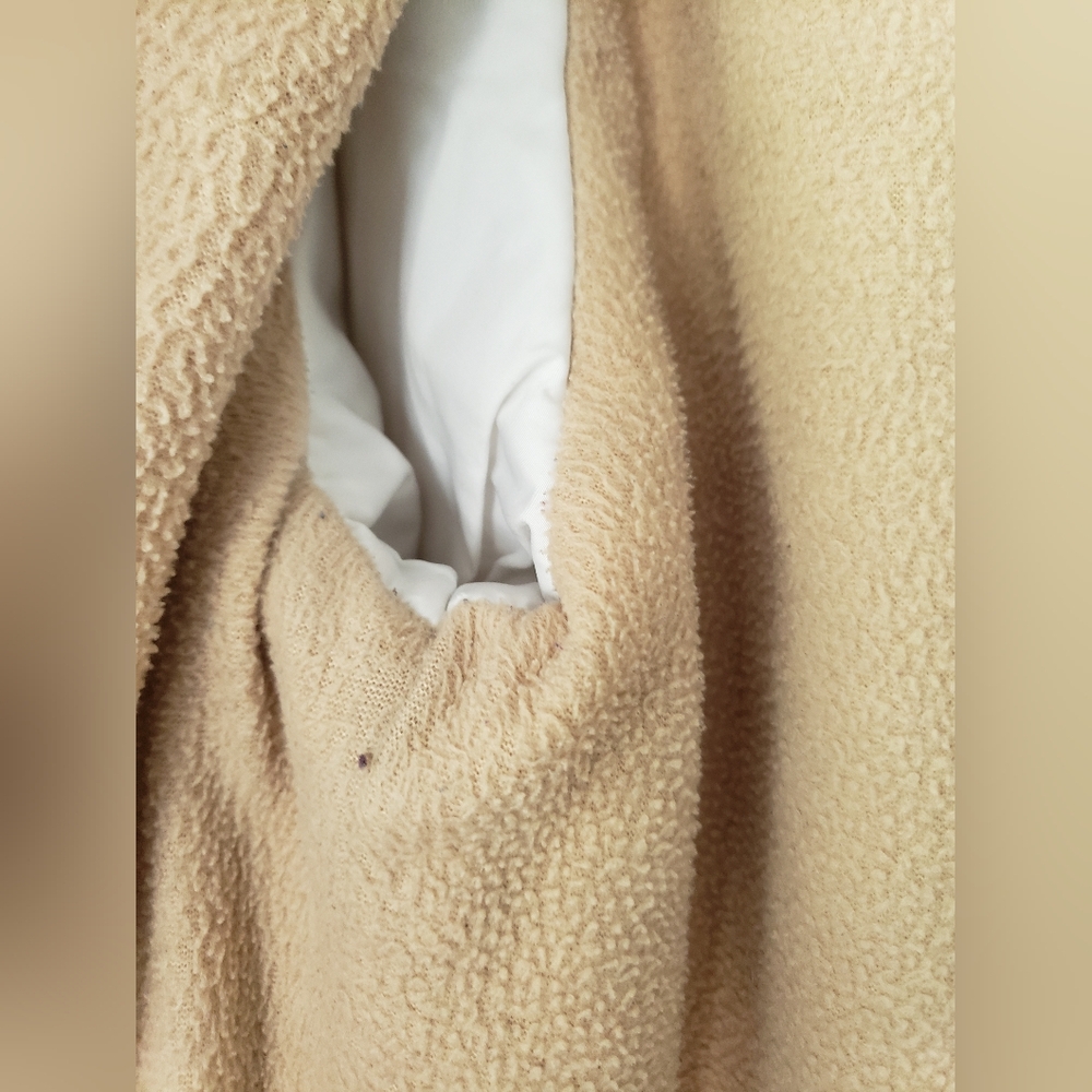 70s bomber style coat with the most adorable printed cotton shell - Picture 6 of 12